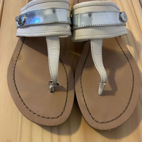 Coach Eileen Turn lock Slide Sandals Flip Flops white Silver Womens Size 9 money - Picture 3 of 12